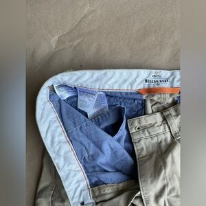 Dockers Men's Khaki Chinos